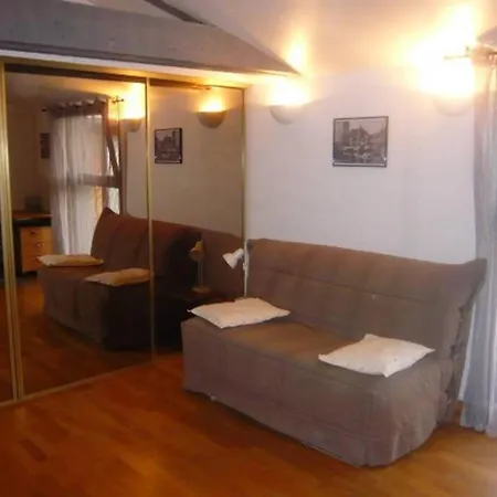Studio Meuble Idealement Situe